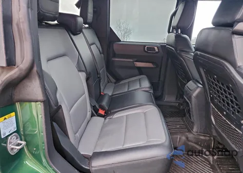 2022 Ford Bronco Base из США, поврежденный, VIN 1FMEE5DHXNLB48646